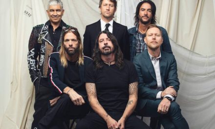 Foo Fighters: Studio 666 è il primo film della band