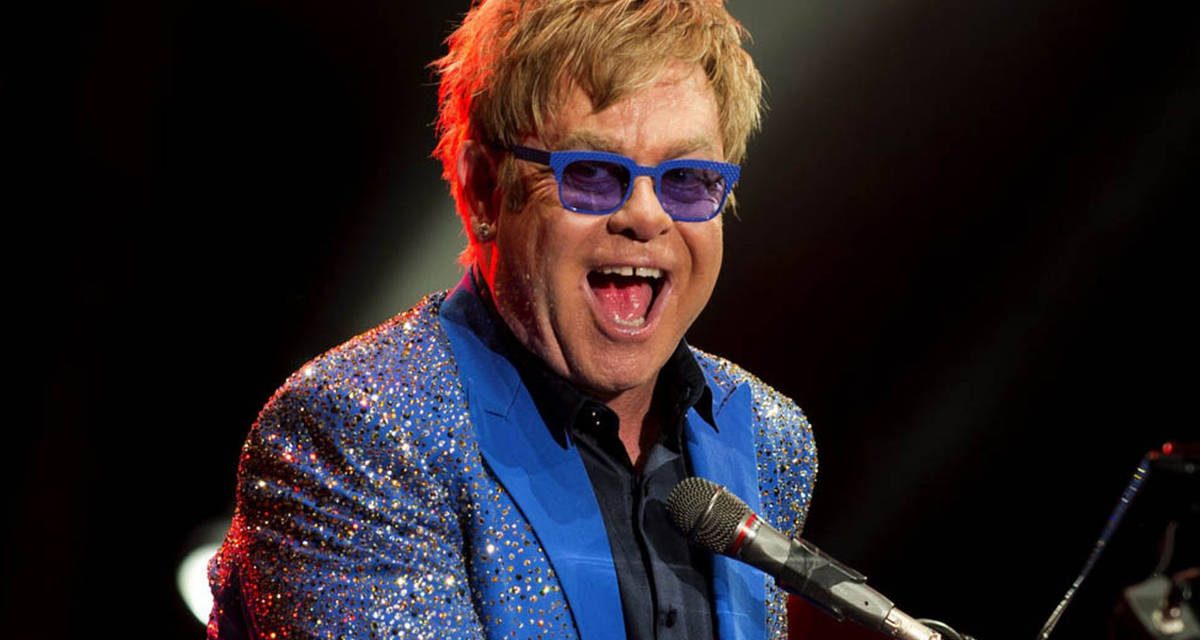 Elton John, un documentario per celebrare la sua straordinaria carriera